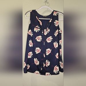 Express sleeveless blouse Size L Blue Floral